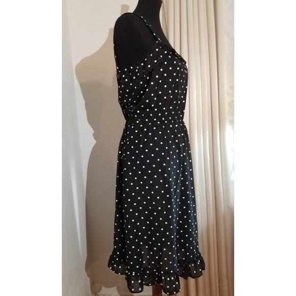 Vintage Polkadot Dress - Picture 3 of 6